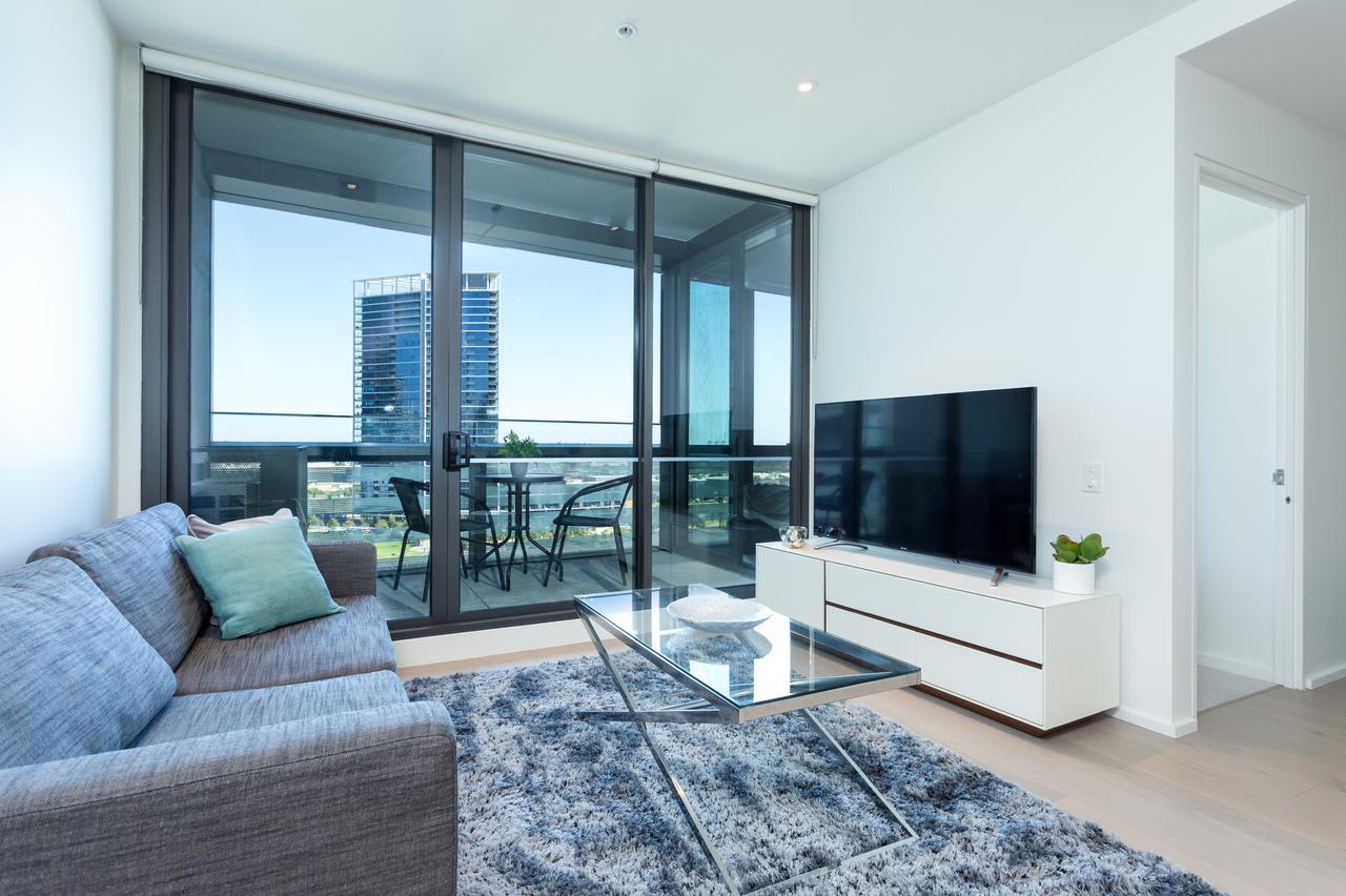 Wyndel Apartments - Riverside On Collins Мелбърн Екстериор снимка
