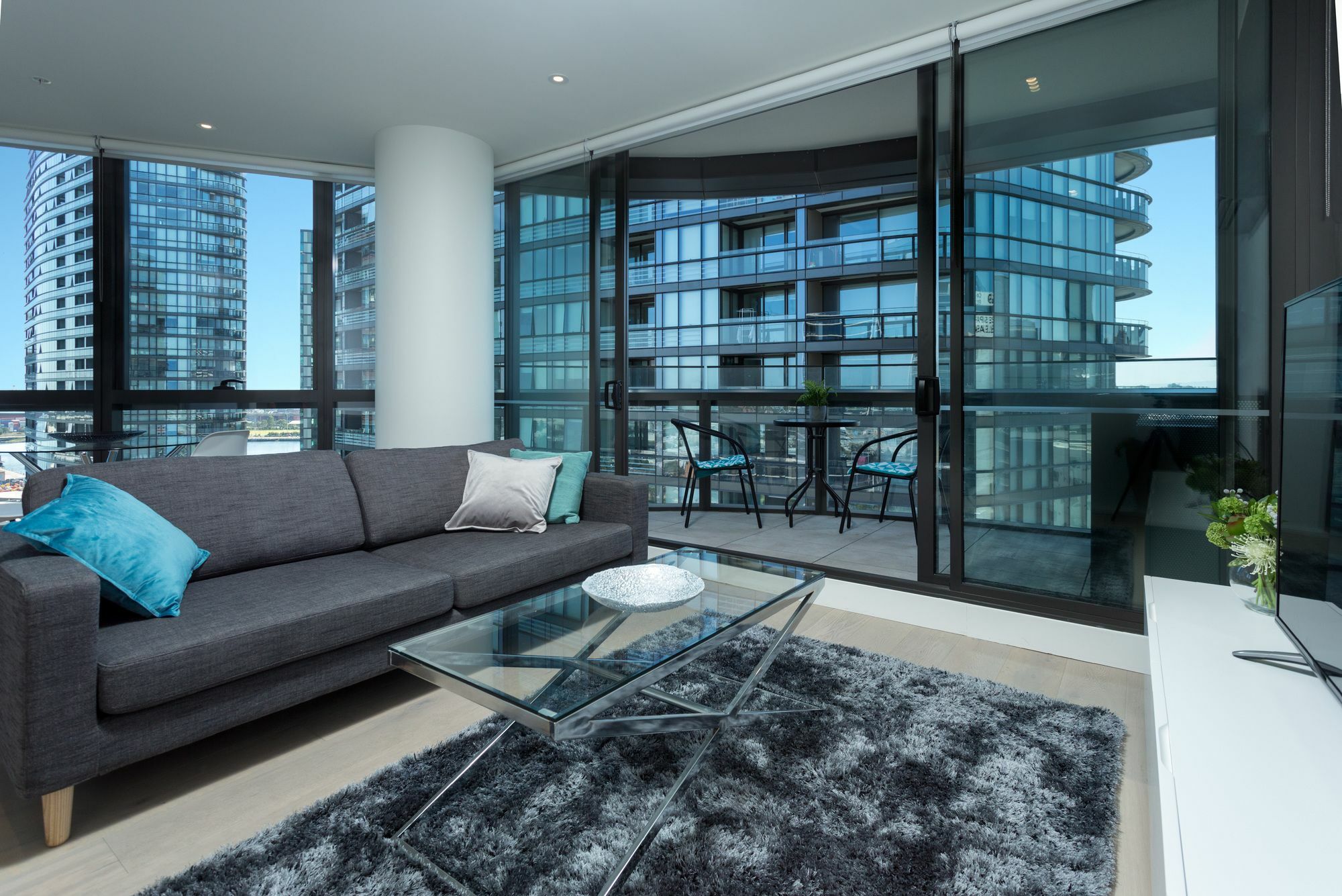 Wyndel Apartments - Riverside On Collins Мелбърн Екстериор снимка